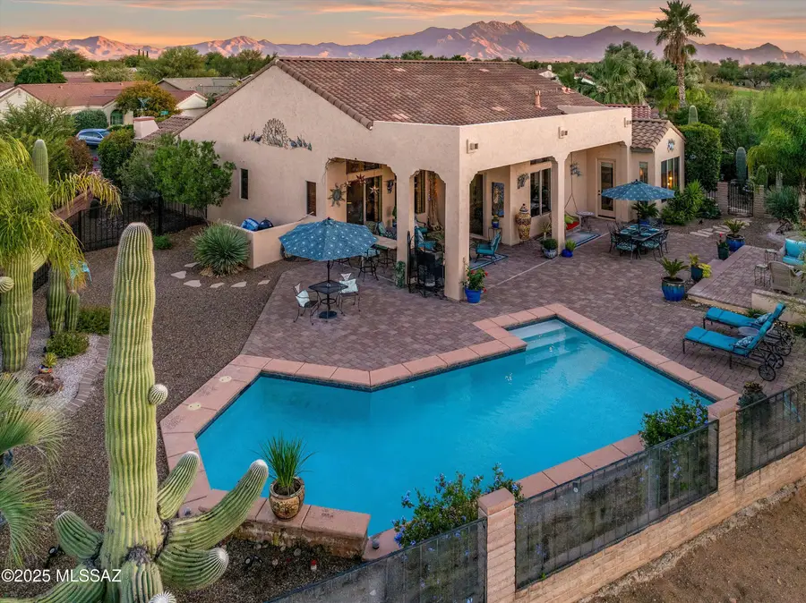 1537 N Bank Swallow Road, Green Valley, AZ 85614 - Image #2