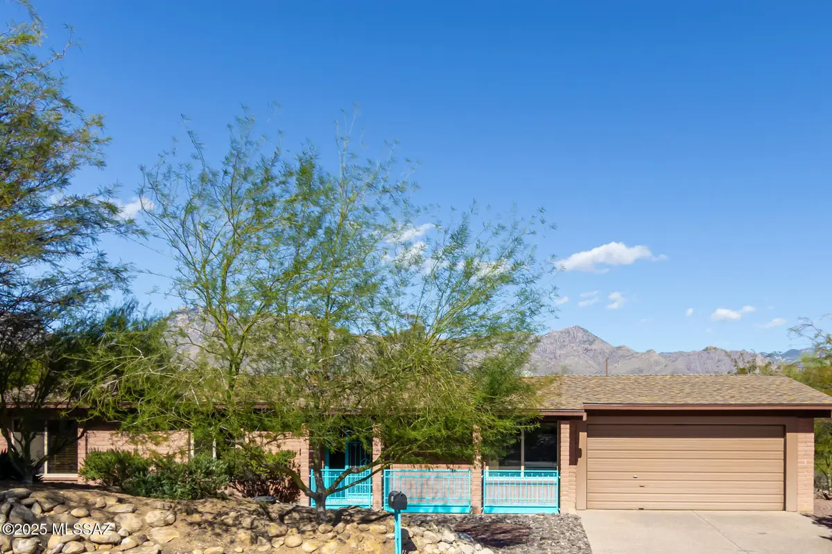 7233 E Inca Dove Drive, Tucson, AZ 85750 - Image #1