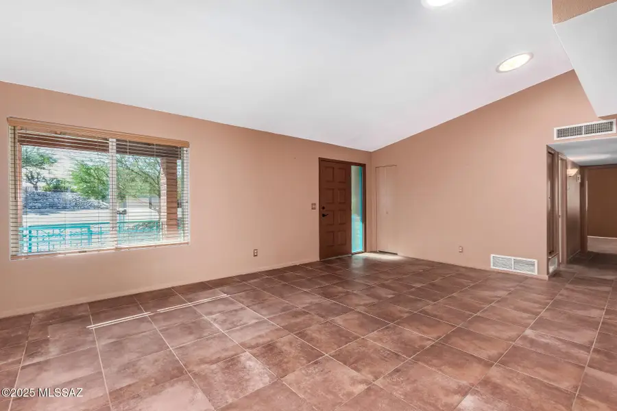 7233 E Inca Dove Drive, Tucson, AZ 85750 - Image #3