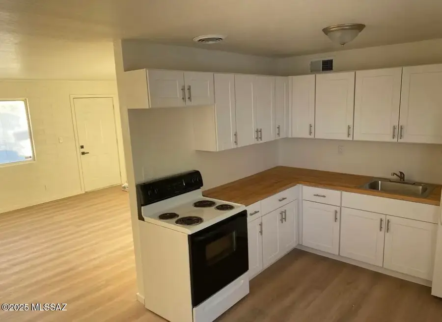 704 W 11th Street, Casa Grande, AZ 85122 - Image #2