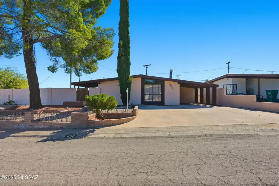 605 W 3rd Avenue, San Manuel, AZ 85631 - Image #2