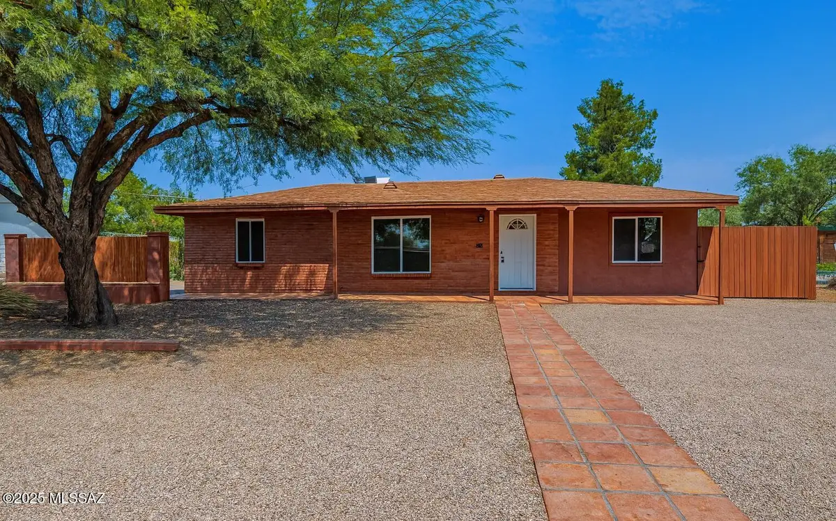 831 E Hedrick, Tucson, AZ 85719 - Image #1