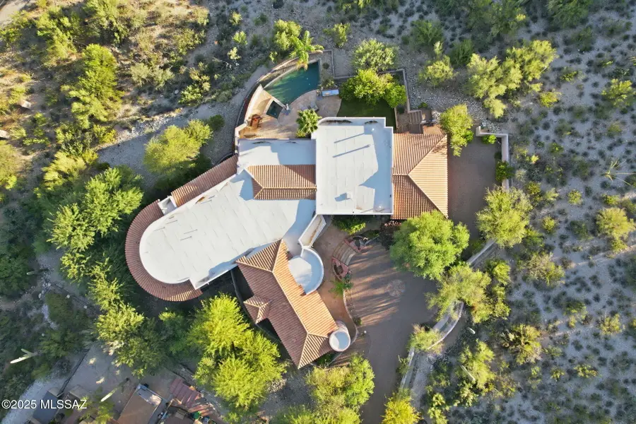 5171 N Hacienda Del Sol Road, Tucson, AZ 85718 - Image #2