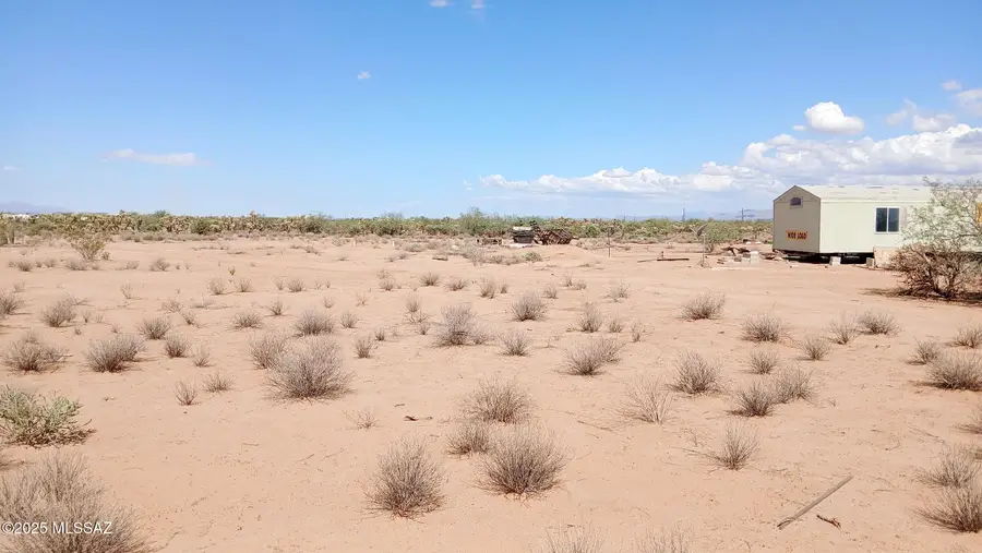 7569 N Avra, Tucson, AZ 85743 - Image #2