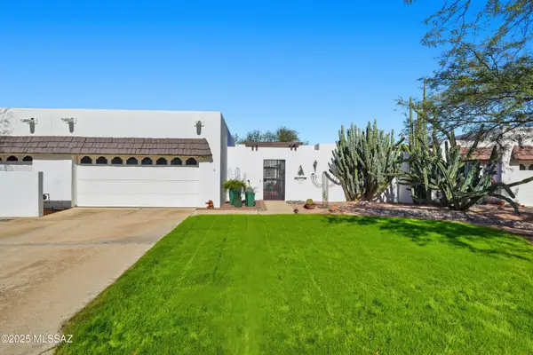 7145 E Sabino Vista Circle, Tucson, AZ 85750