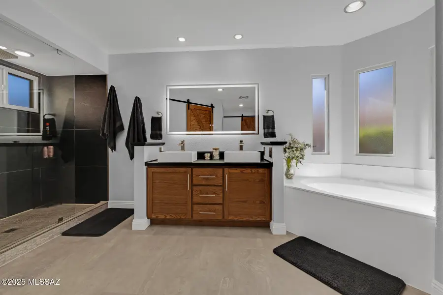 12370 N Copper Queen Way, Oro Valley, AZ 85755 - Image #3