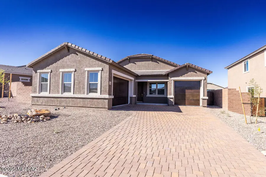 7886 S Orions Belt Drive, Tucson, AZ 85747 - Image #2