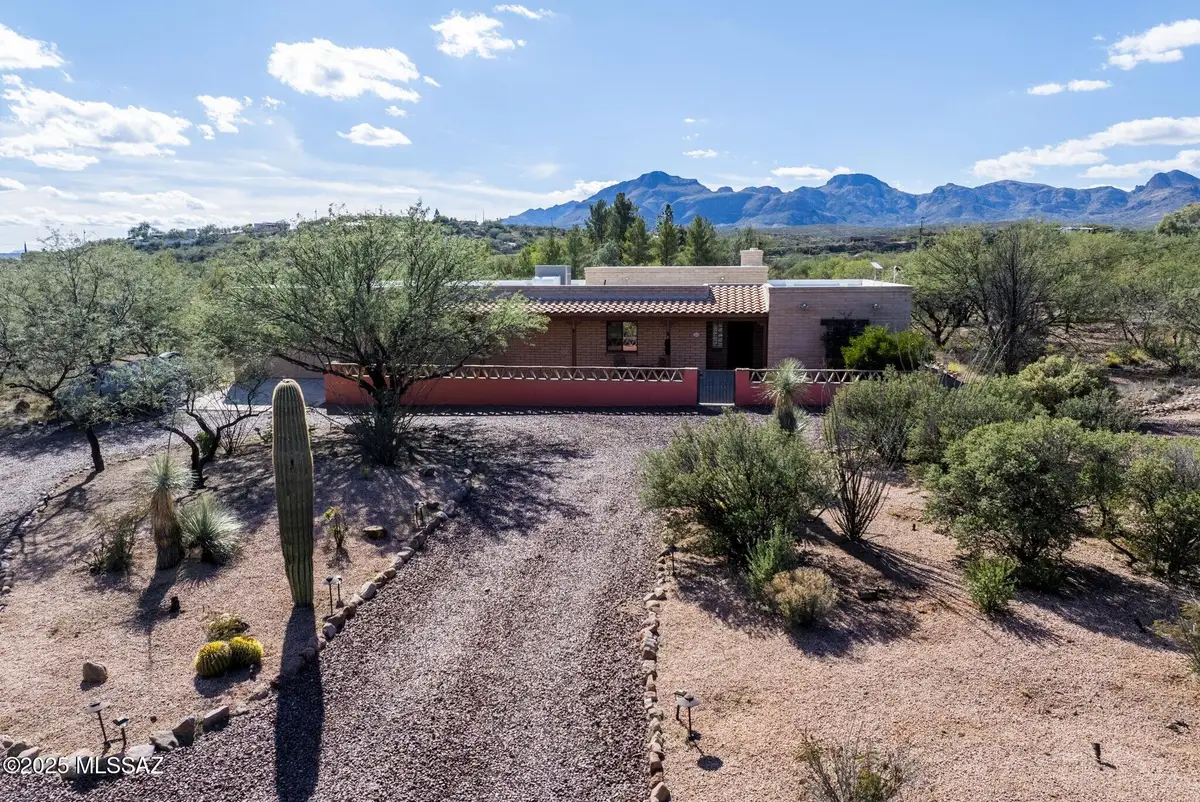 11 Piedra Drive, Tubac, AZ 85646 - Image #1
