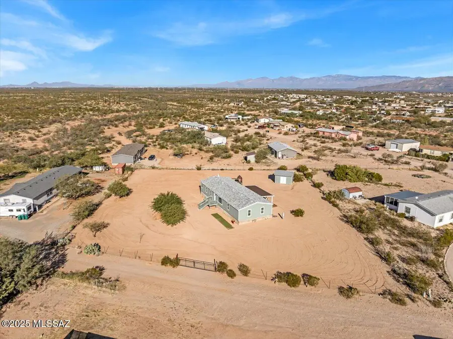 13669 S Hound Dog, Vail, AZ 85641 - Image #3