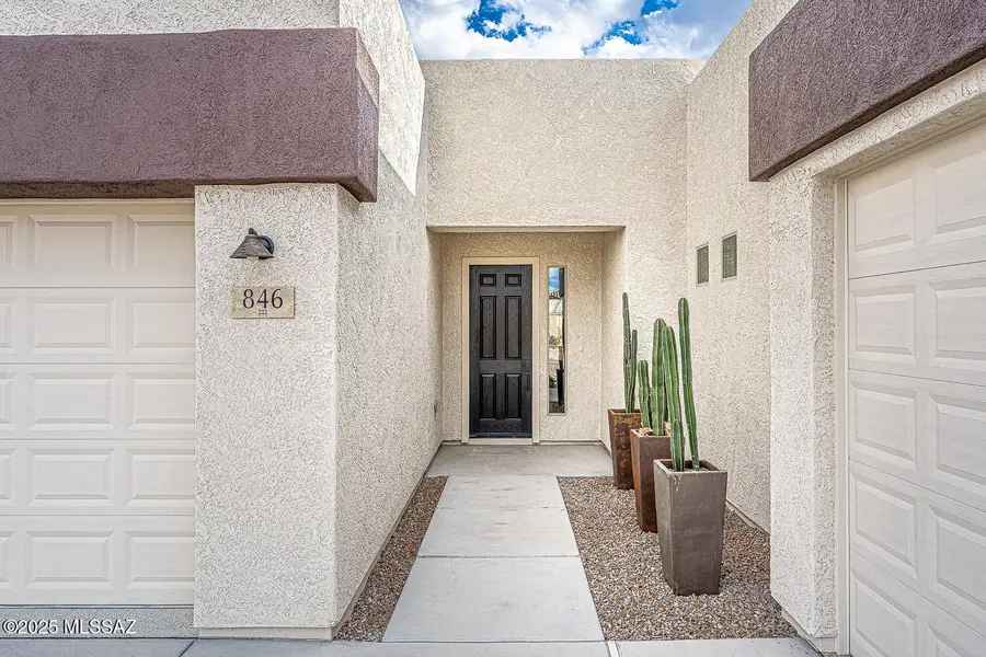 846 W Tranquil Water Path, Green Valley, AZ 85614 - Image #2