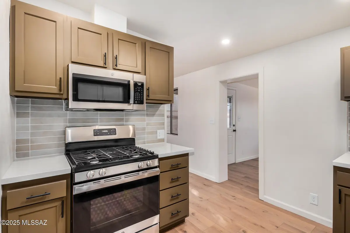 2412 E Warwick, Tucson, AZ 85713 - Image #1