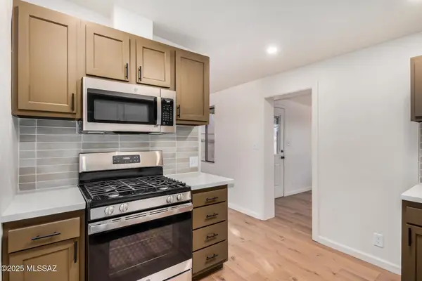 2412 E Warwick Vista, Tucson, AZ 85713