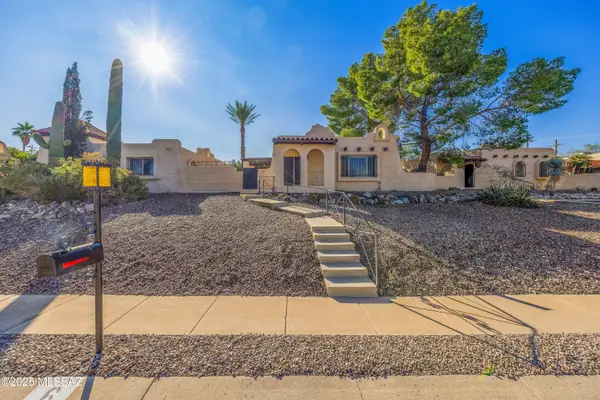 810 N Camino Santiago, Tucson, AZ 85745