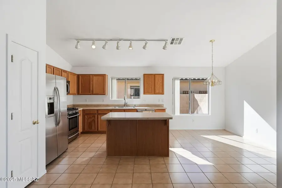 39642 S Old Arena Drive, Saddlebrooke, AZ 85739 - Image #3