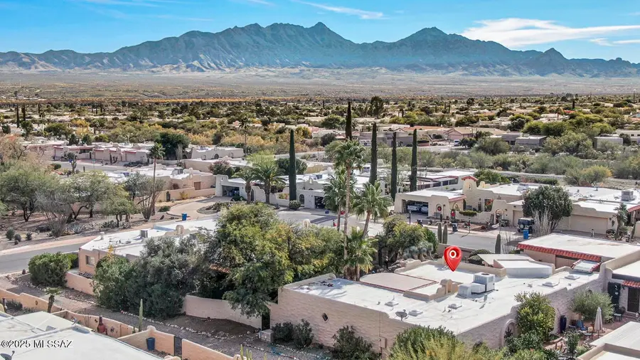 1118 W Circulo Del Sur, Green Valley, AZ 85614 - Image #2