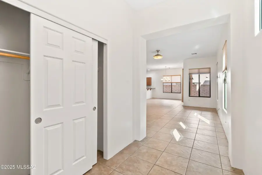 443 E Croydon Park, Tucson, AZ 85704 - Image #2