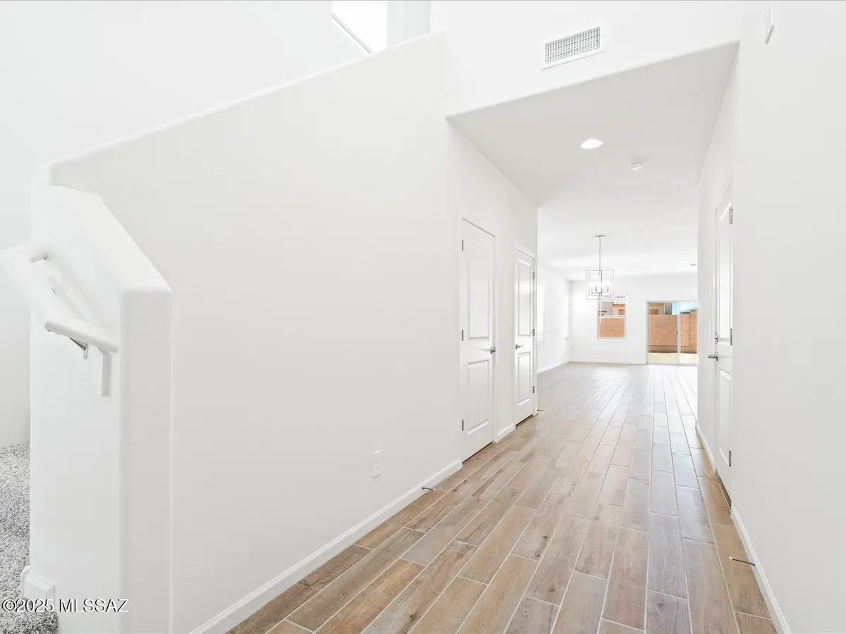 7287 S Gray Jay Drive, Tucson, AZ 85747 - Image #1