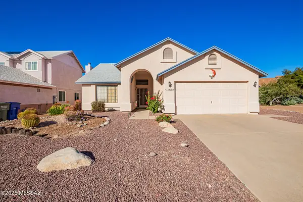 10245 E Essex Village Drive, Tucson, AZ 85748