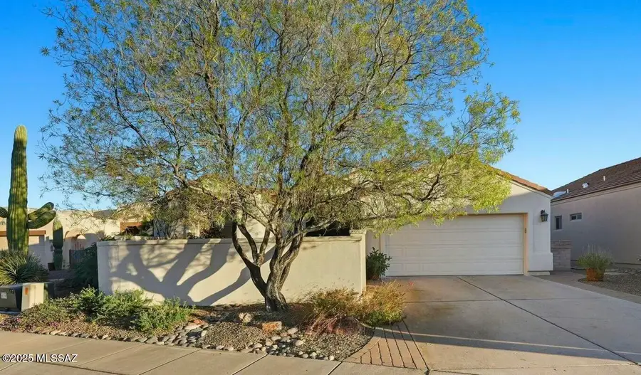 3461 S Abrego Drive, Green Valley, AZ 85614 - Image #2