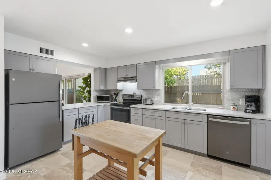 9812 E Skyview, Tucson, AZ 85748 - Image #3