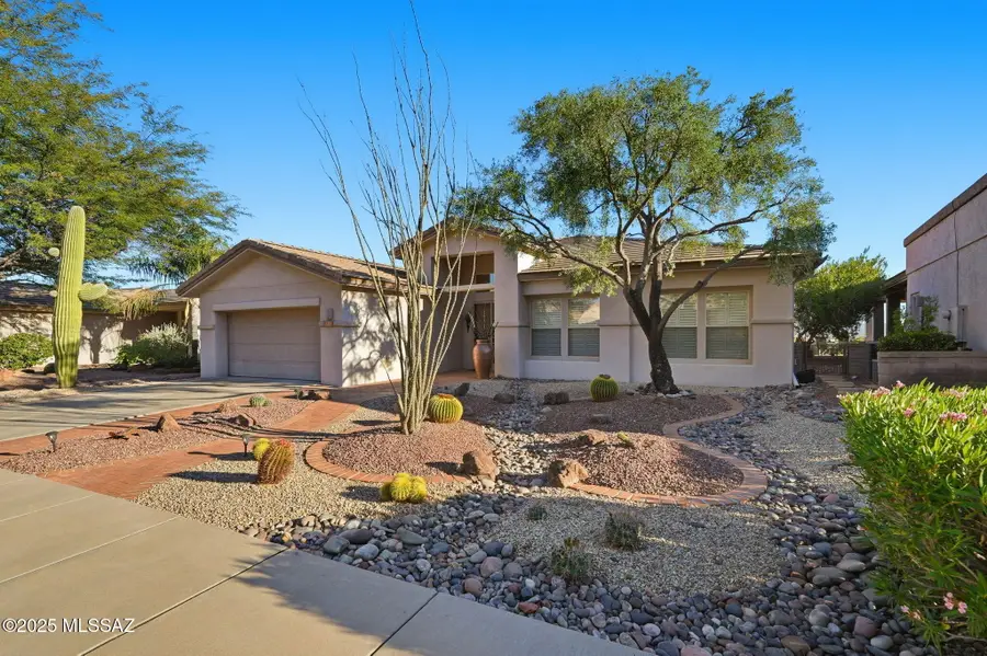 4717 S Fairfax Drive, Green Valley, AZ 85622 - Image #2