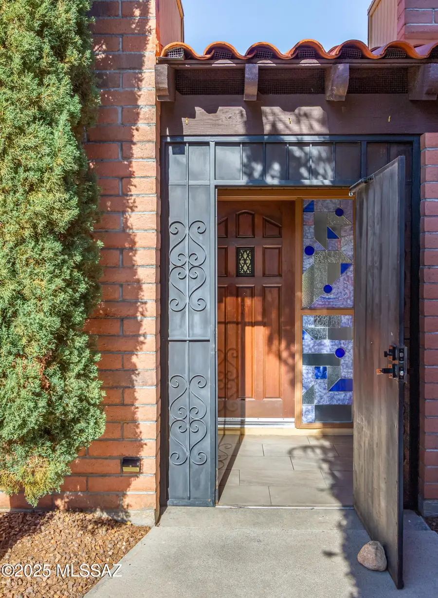 1961 W Ashbrook, Tucson, AZ 85704 - Image #3