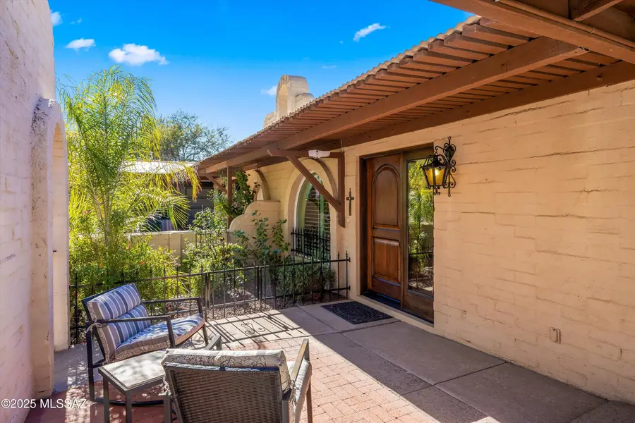 5011 N Pueblo Villas Drive, Tucson, AZ 85704 - Image #2