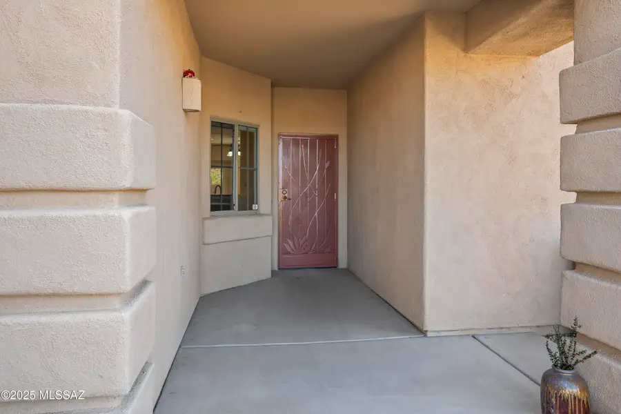 72 E Calle Del Capullo, Green Valley, AZ 85614 - Image #3