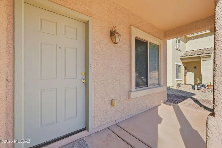 33728 S Colony Drive, Red Rock, AZ 85145 - Image #3