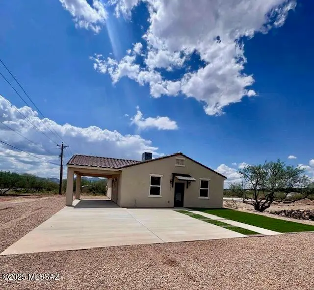 127 Via Venezuela, Rio Rico, AZ 85648 - Image #1