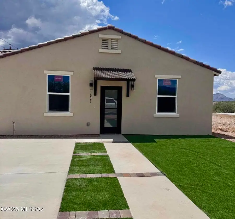 127 Via Venezuela, Rio Rico, AZ 85648 - Image #3