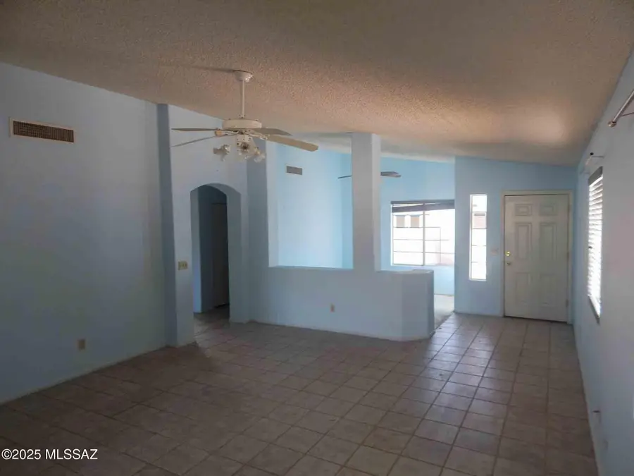 4611 S Foxdale Drive, Tucson, AZ 85730 - Image #3