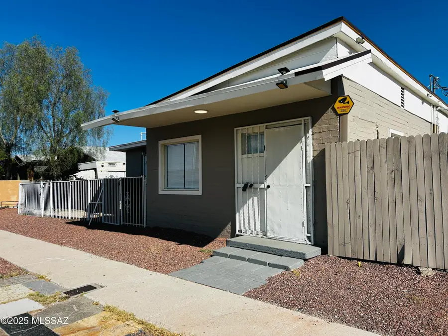 139 E 35th Street, Tucson, AZ 85713 - Image #2