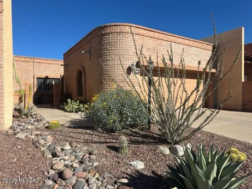 6861 E Via Vigna, Tucson, AZ 85750 - Image #1