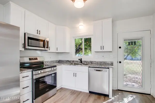 703 W Las Lomitas Road, Tucson, AZ 85704