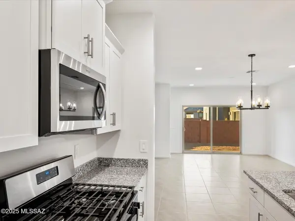 12705 N Fire Brand Street, Marana, AZ 85658