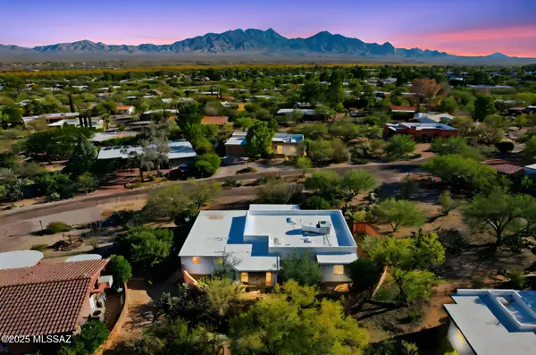 656 S Paseo De Amigos, Green Valley, AZ 85614