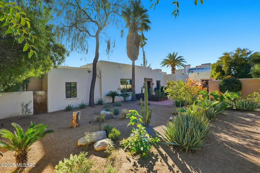 1916 E Elm Street, Tucson, AZ 85719 - Image #2