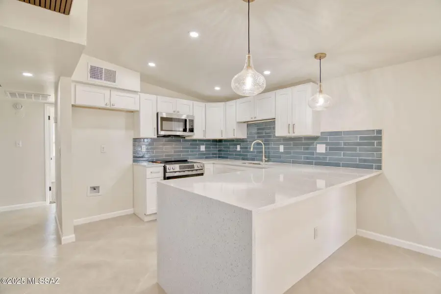 5734 E 31st Street, Tucson, AZ 85711 - Image #2