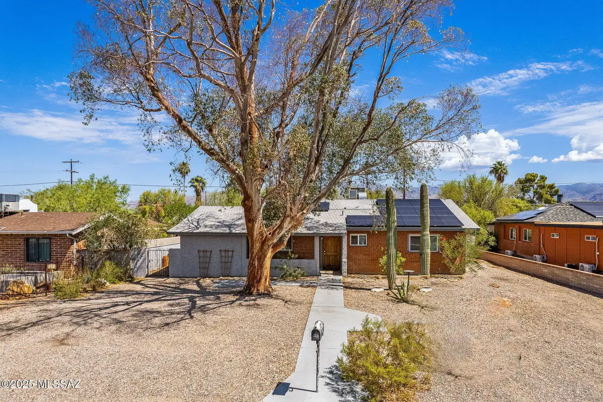 6219 E Rosewood, Tucson, AZ 85711 - Image #1