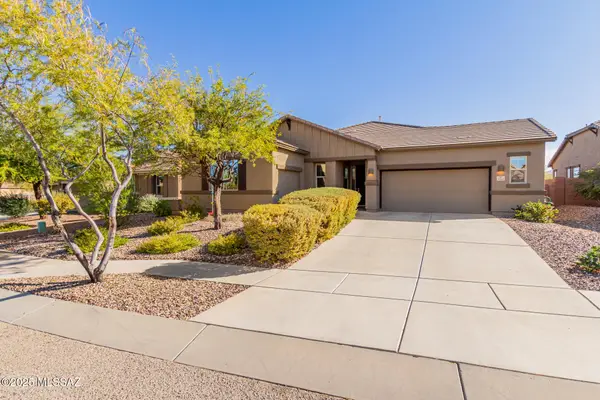 9480 E Adriana Way, Vail, AZ 85641