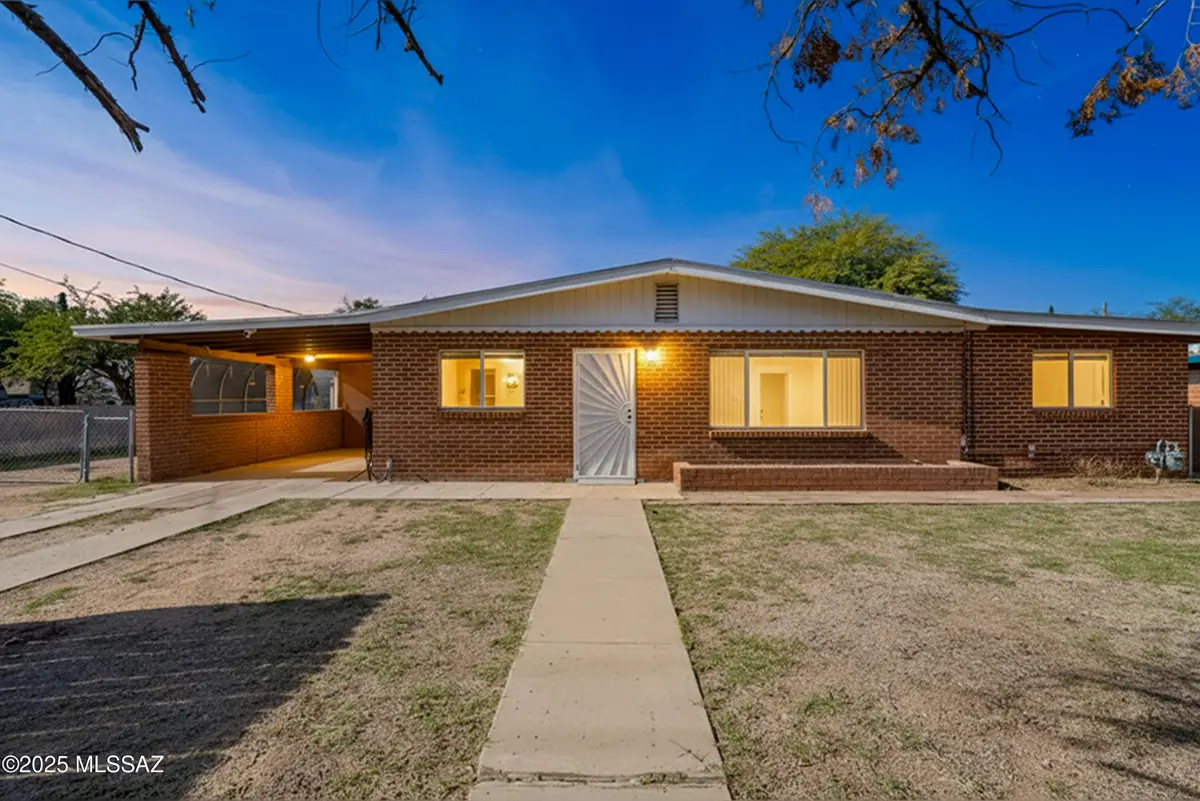 720 S Columbus Boulevard, Tucson, AZ 85711 - Image #1