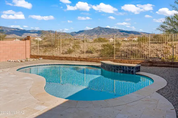 7888 S Golden Bell, Tucson, AZ 85747