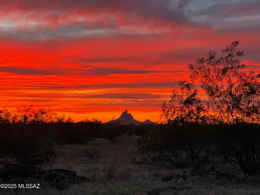 30207 E Slater Lane, Marana, AZ 85658 - Image #2