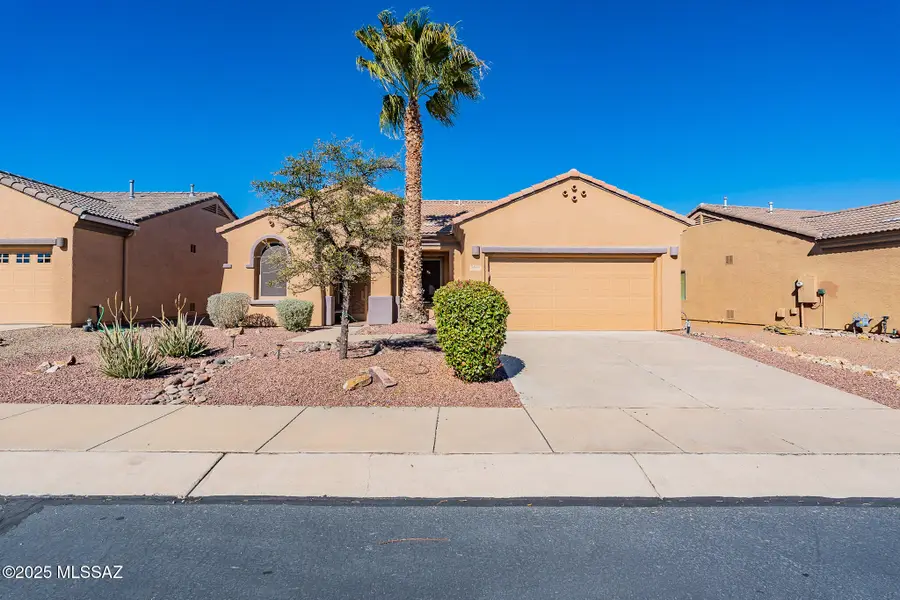 5874 S Azure Vista Way, Green Valley, AZ 85622 - Image #2