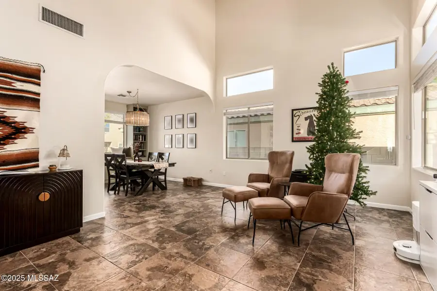 8022 S Fenway Drive, Tucson, AZ 85756 - Image #2