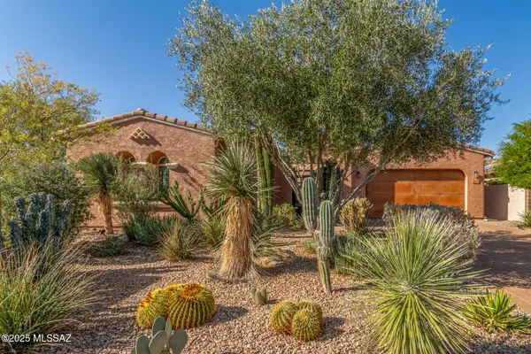 3813 N Foothills Club, Tucson, AZ 85750