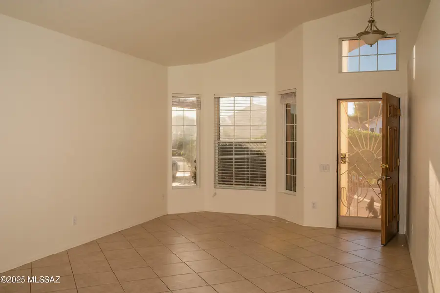 12242 N New Dawn Avenue, Oro Valley, AZ 85755 - Image #3