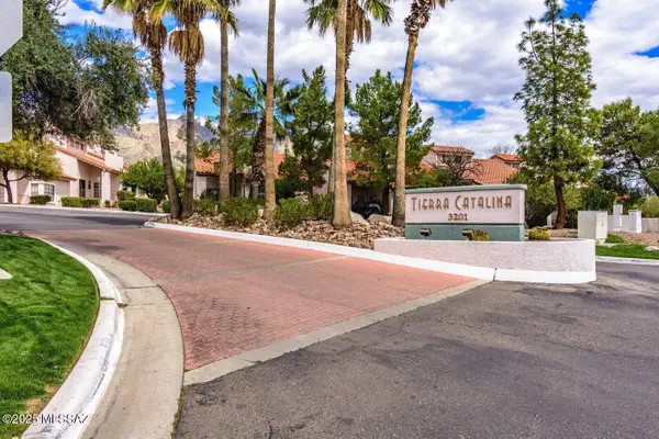 6414 N Tierra De Las Catalinas #32, Tucson, AZ 85718