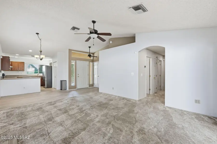 3592 W Sky Ridge Loop, Tucson, AZ 85742 - Image #2
